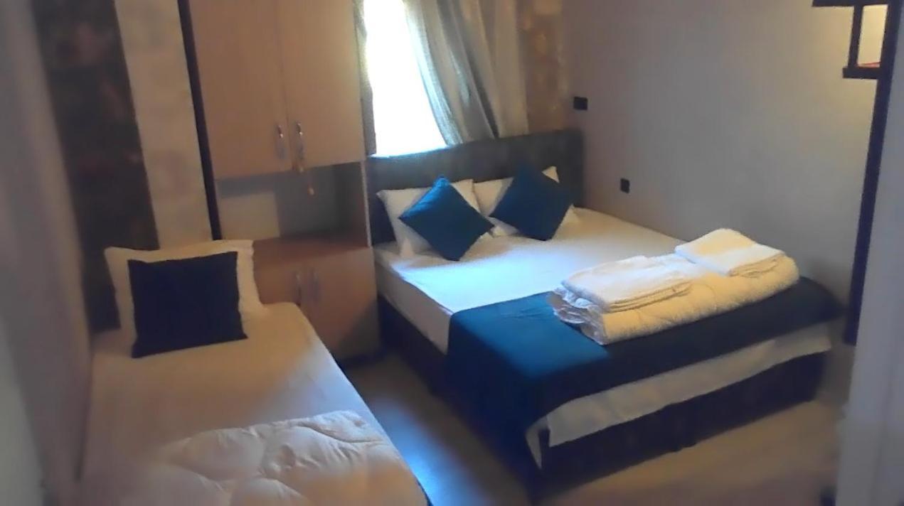 Grand Friends Bed & Breakfast อันตัลยา ภายนอก รูปภาพ